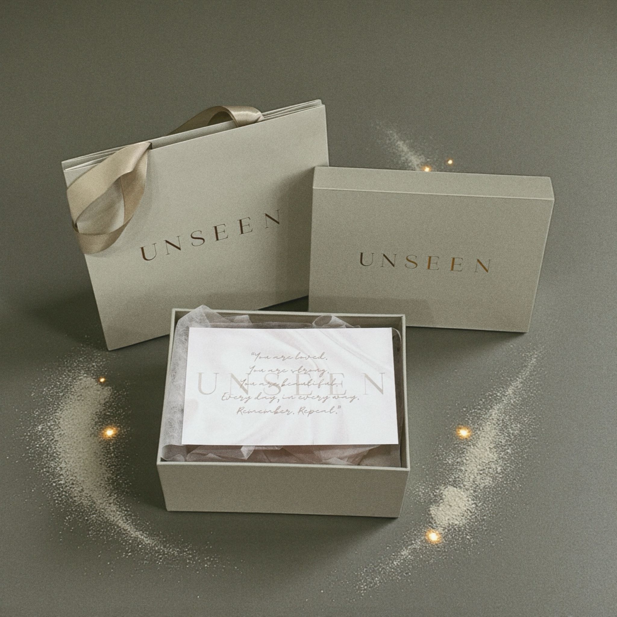 Golden Stillness by Unseen - slika 3