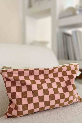 Lili pouch Strawberry Checkerboard  - Rose in April