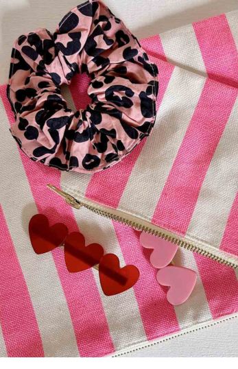 Lili Pouch Stripes Neon Pink - Rose in April