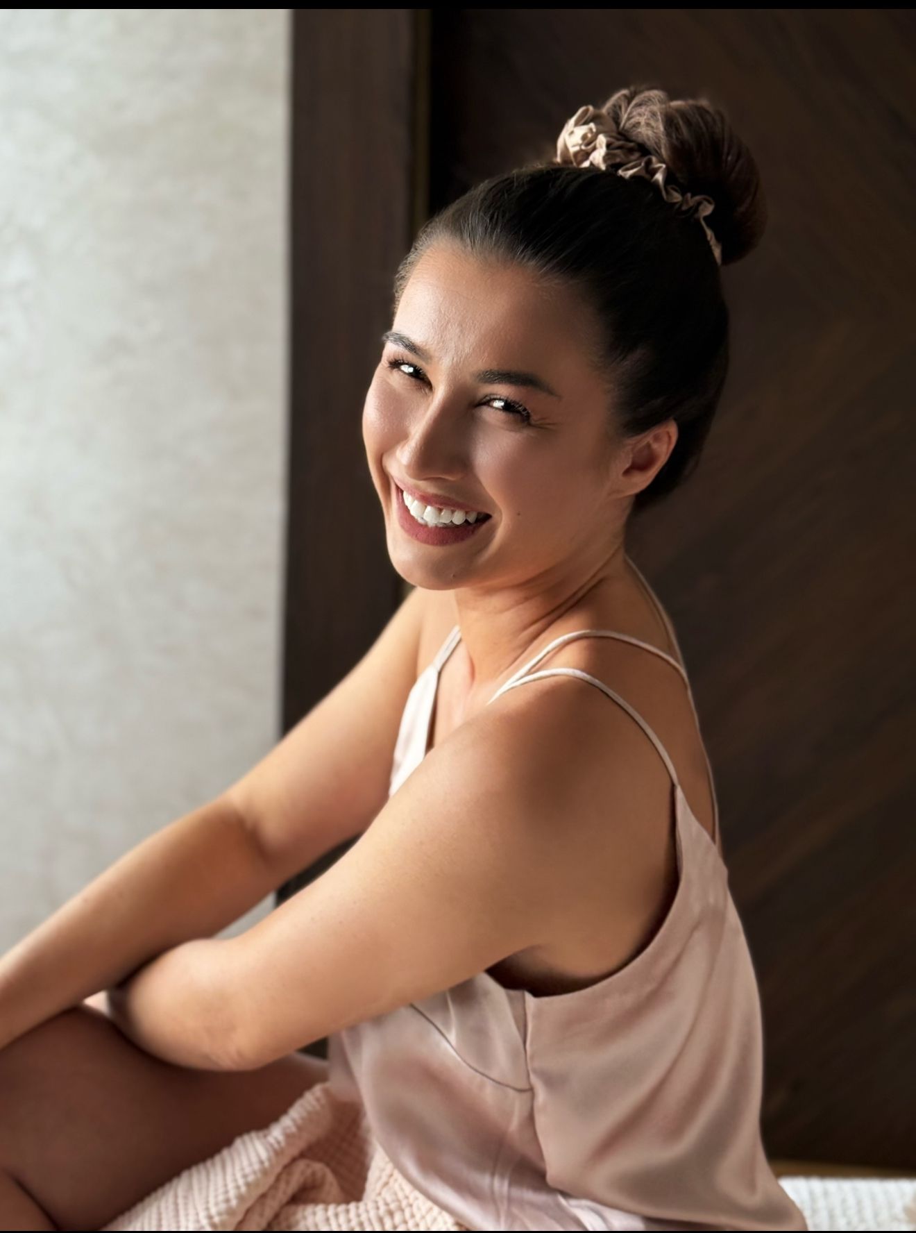 SVILENE GUMICE OD 100% MULBERRY SVILE (L veličina – 3 cm) Dark Beige - Unseen - slika 2