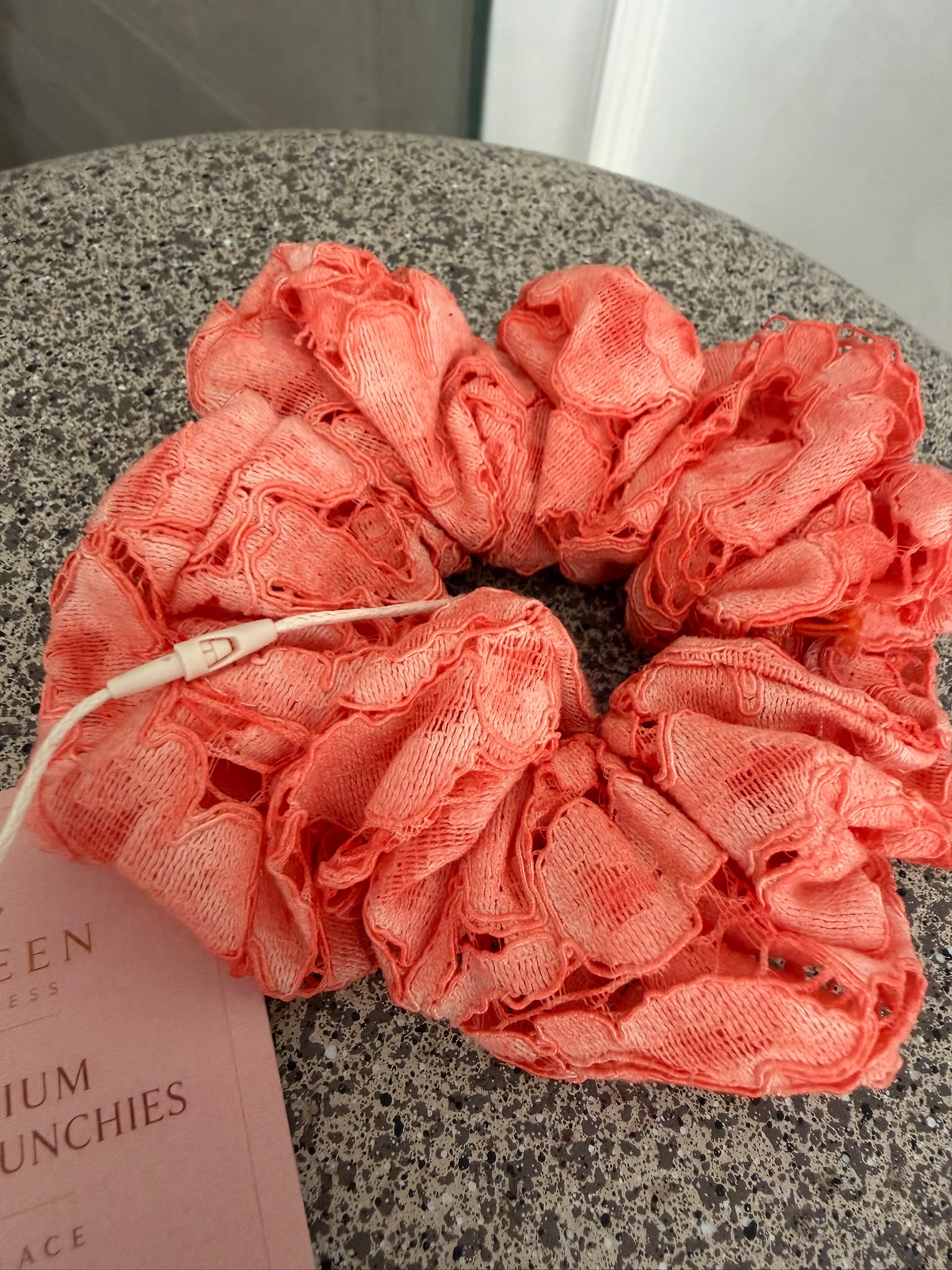 Coral lace Scrunchie XL - slika 2